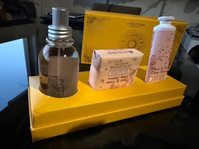 Kit L?Occitane - Les Lumieres / Flor de Cerejeira - Foto 3
