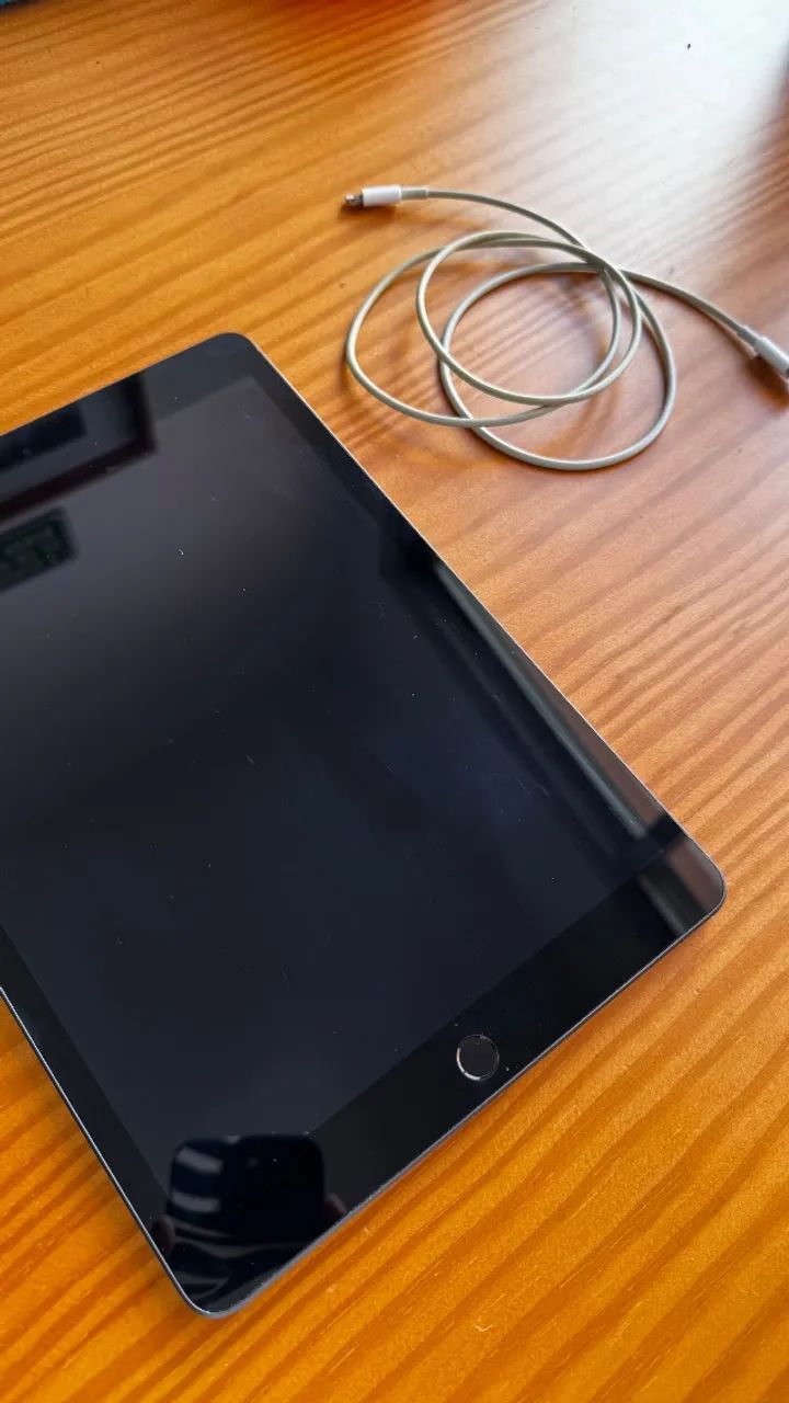 ipad 9a geração (2023) 64gb cinza espacial - Foto 4