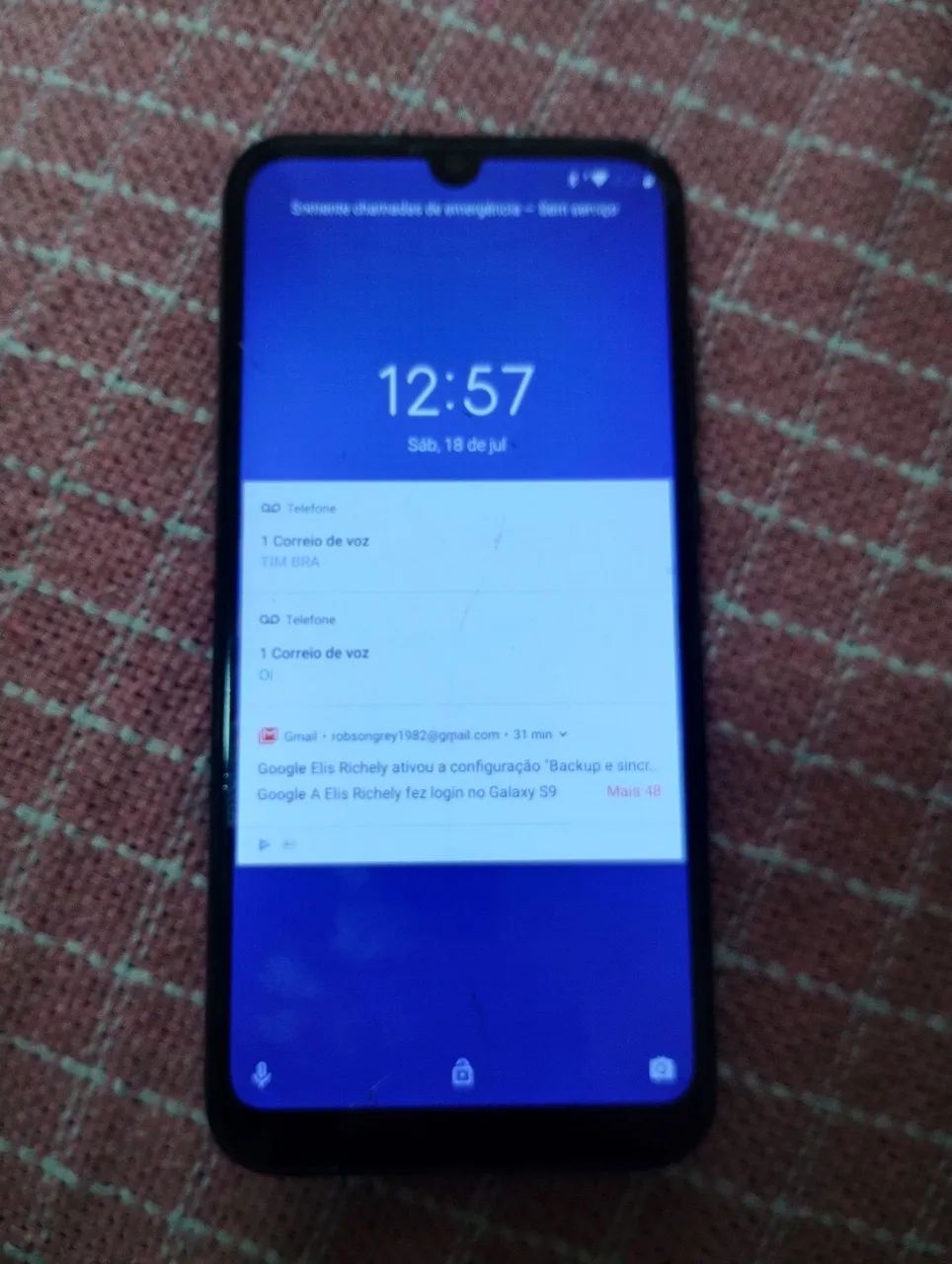 Motorola E6S azul degradê 