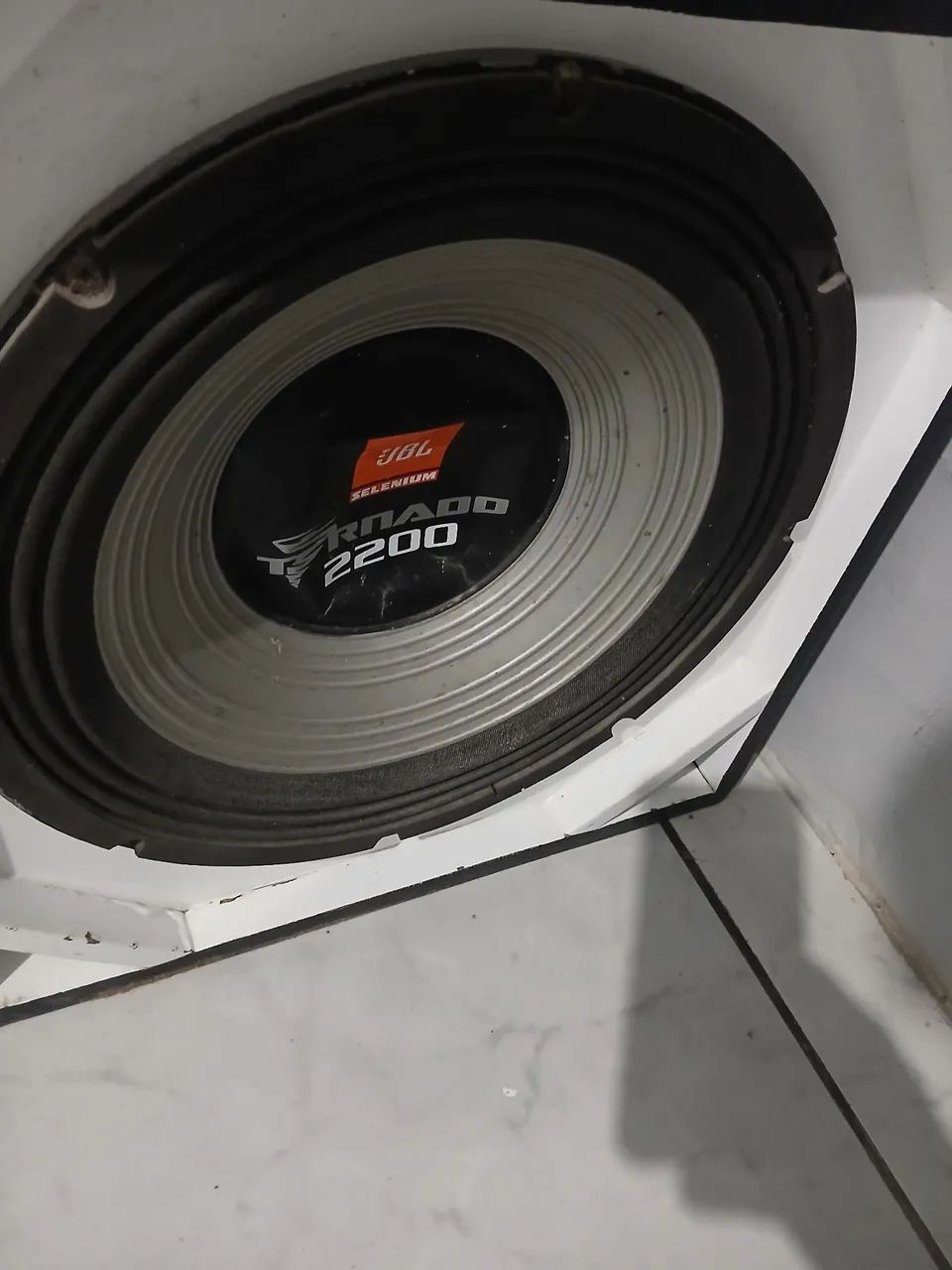 Caixa jbl 