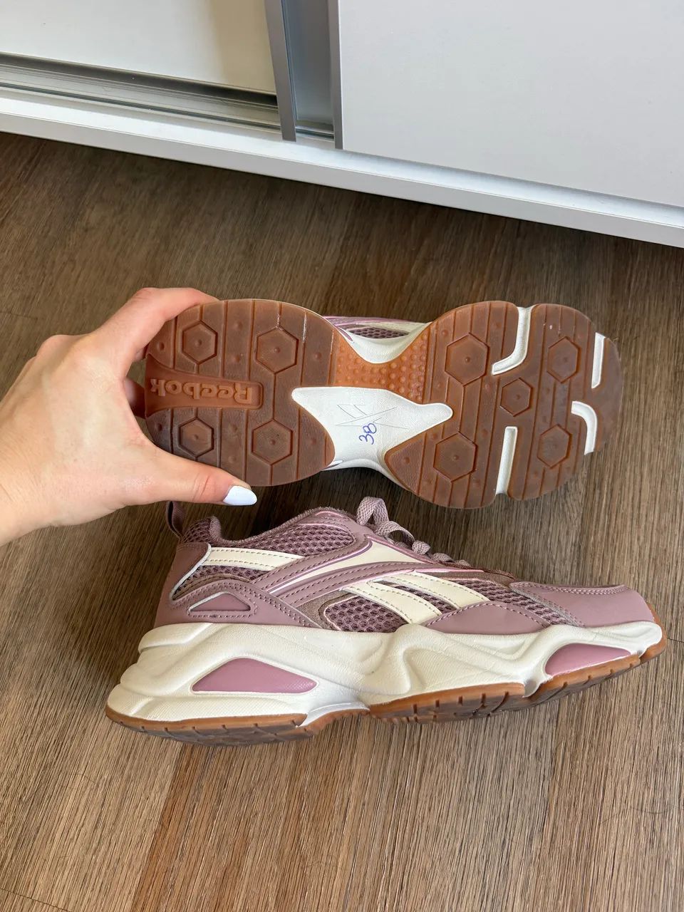 Tênis Reebok novo - Foto 4