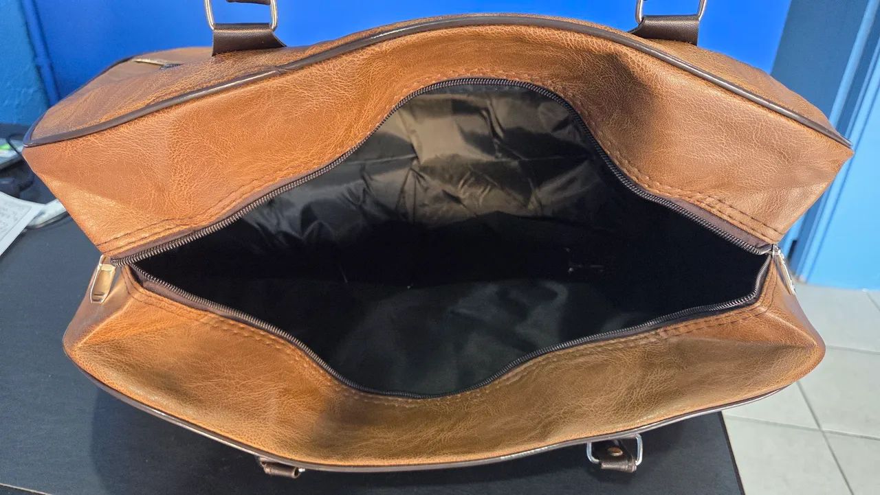 Mala / Bolsa viagem em couro  - Foto 4