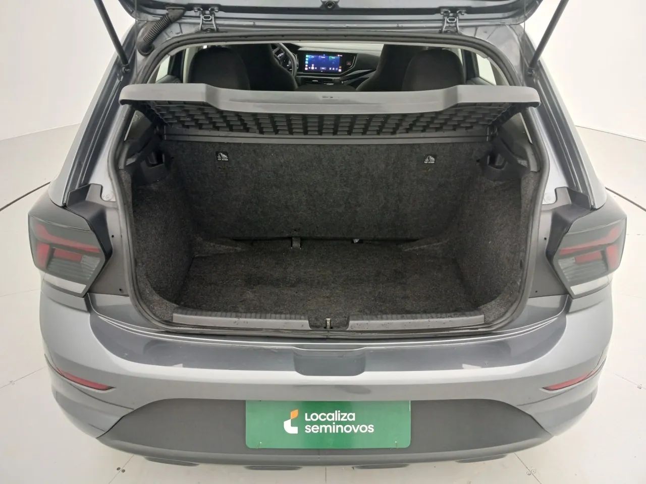 Volkswagen Polo Track 1.0 Flex 12V 5p, foto 9 de 18