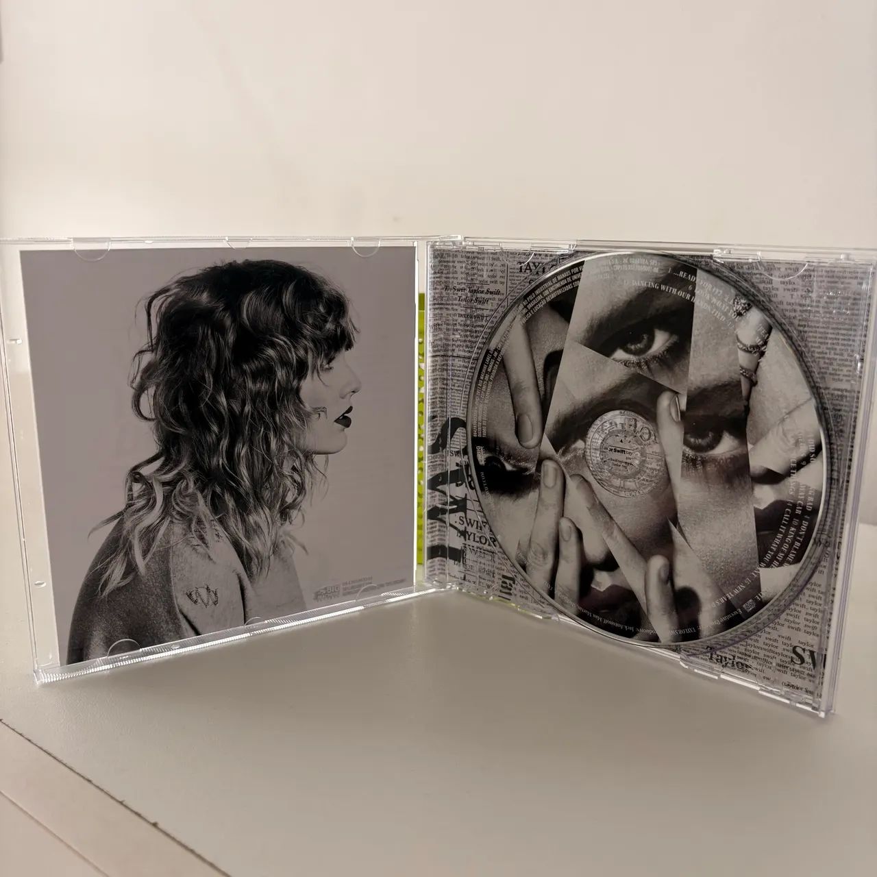 CD Taylor Swift - Reputation (com pôster) - Foto 3