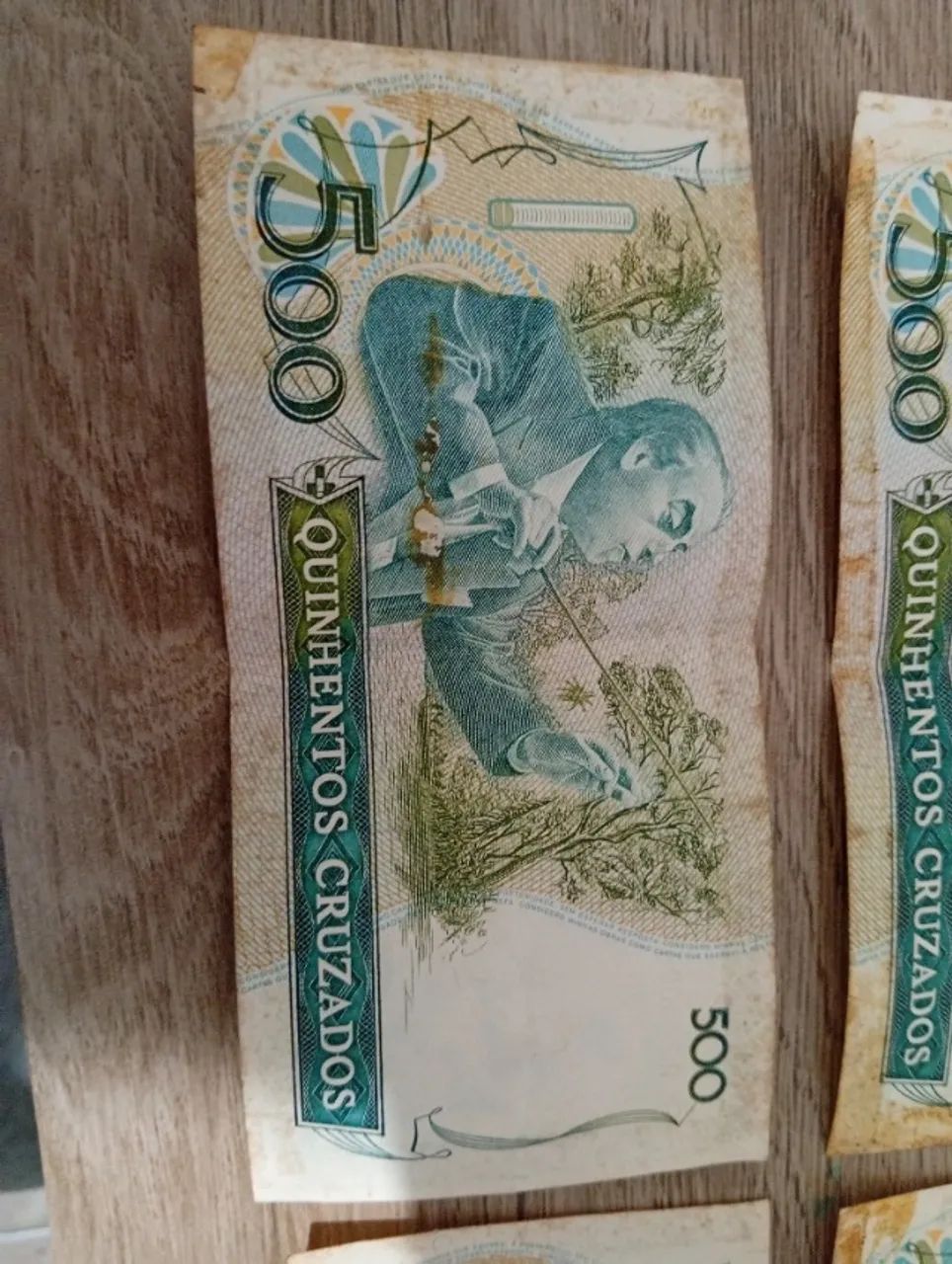 6 Cédulas antigas de 500 cruzados.