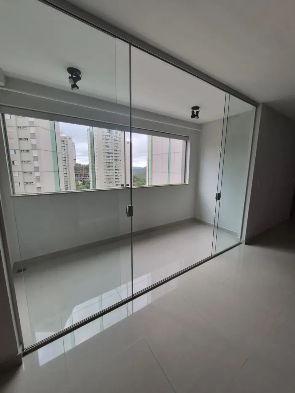 Imóvel para aluguel com 65 metros quadrados com 2 quartos em Vila da Serra - Nova Lima - M - Foto 3