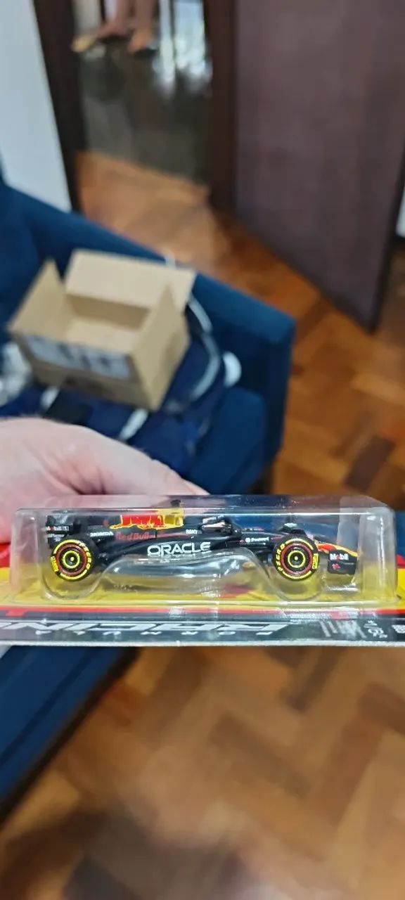 Bburago F1 - Max Verstappen  - Foto 2