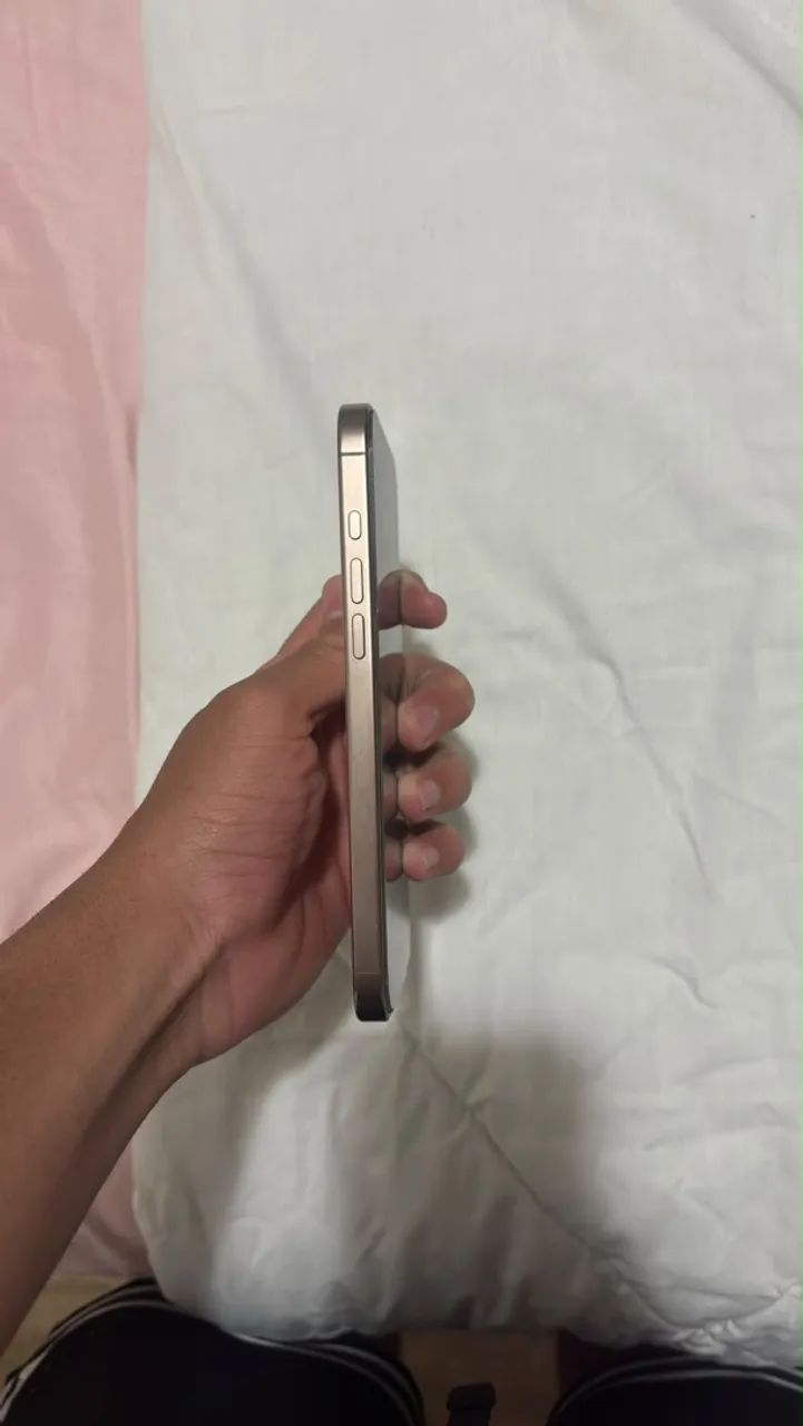iPhone 16 pro max 256GB - Foto 3
