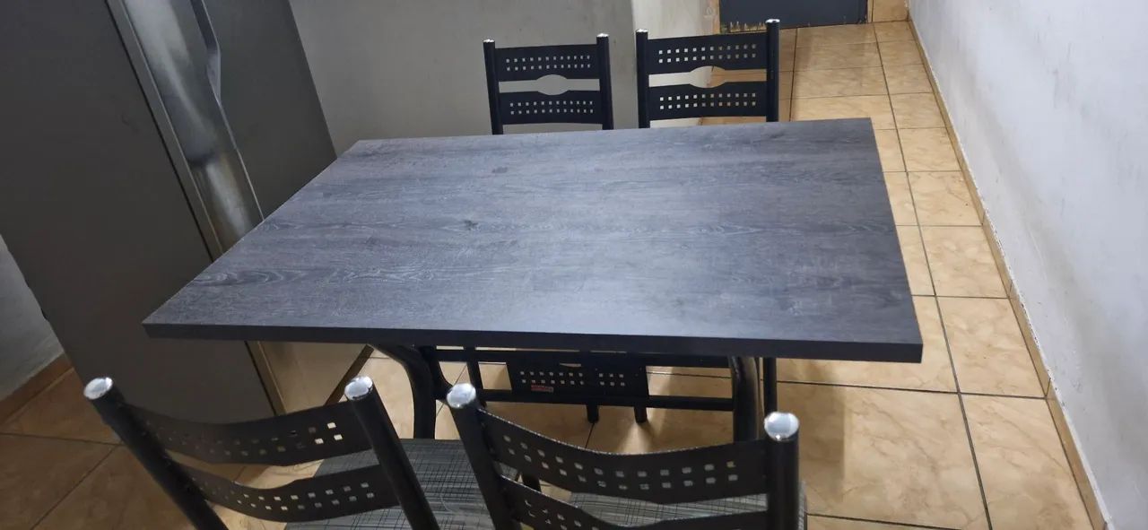 Mesa De Jantar