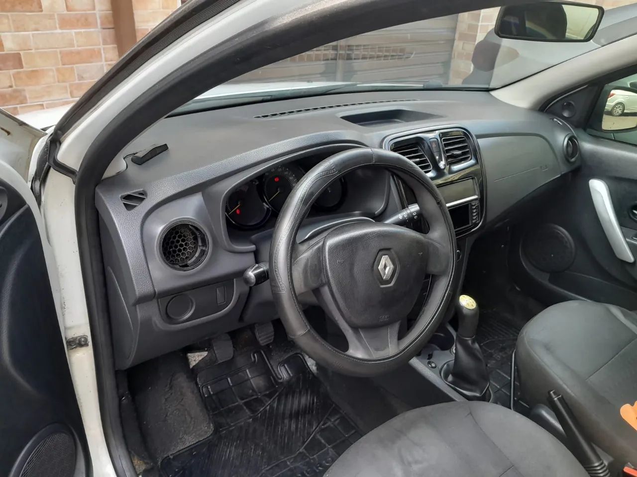 Renault Sandero Expression Hi-power 1.0 16V 5P 2015 - Foto 8