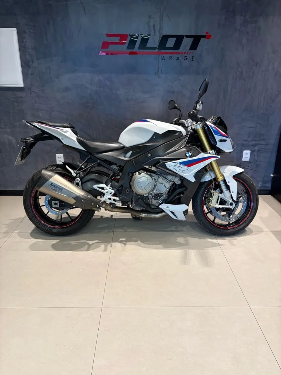 BMW S1000R  2018