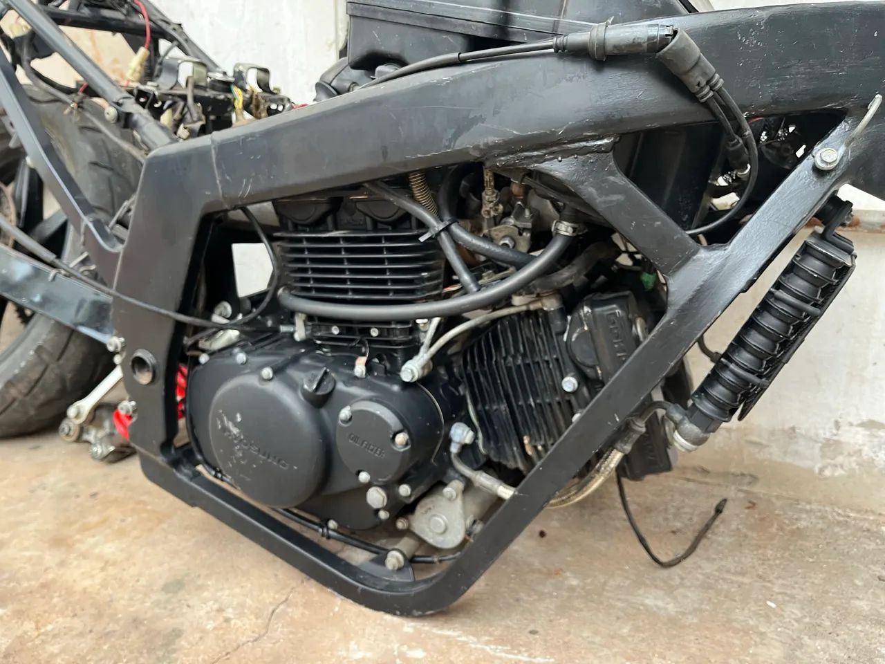 Vendo motor completo da Comet 250 com chicote