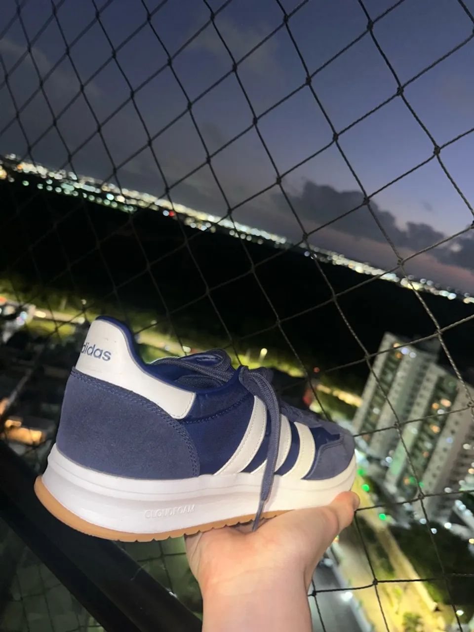 Tênis Run 72 adidas - Foto 3