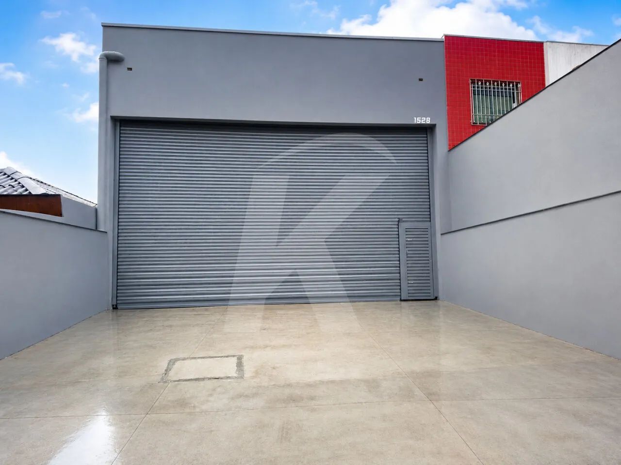 Galpão com 460 M ² com 1 banheiro