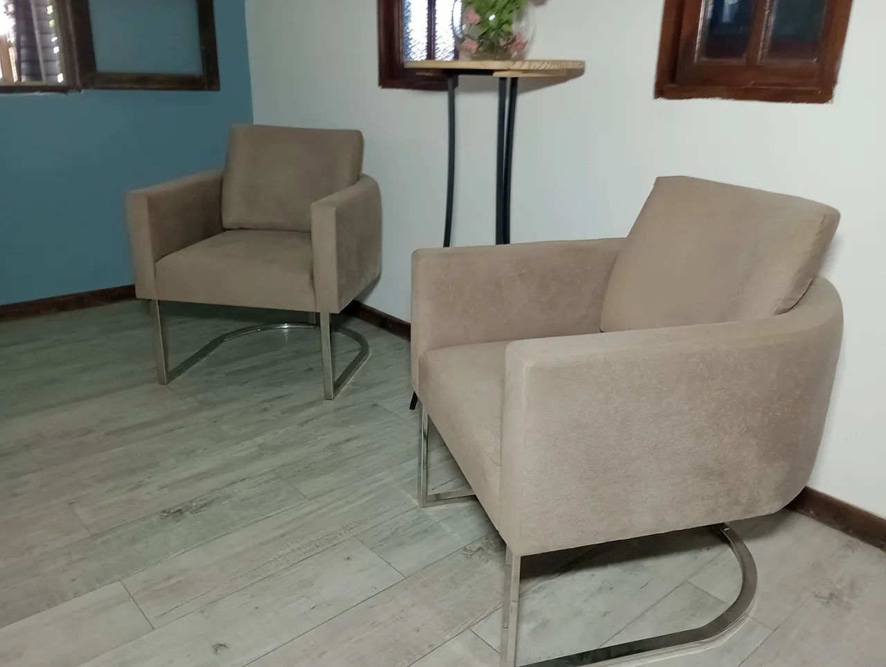 Poltronas (Par)