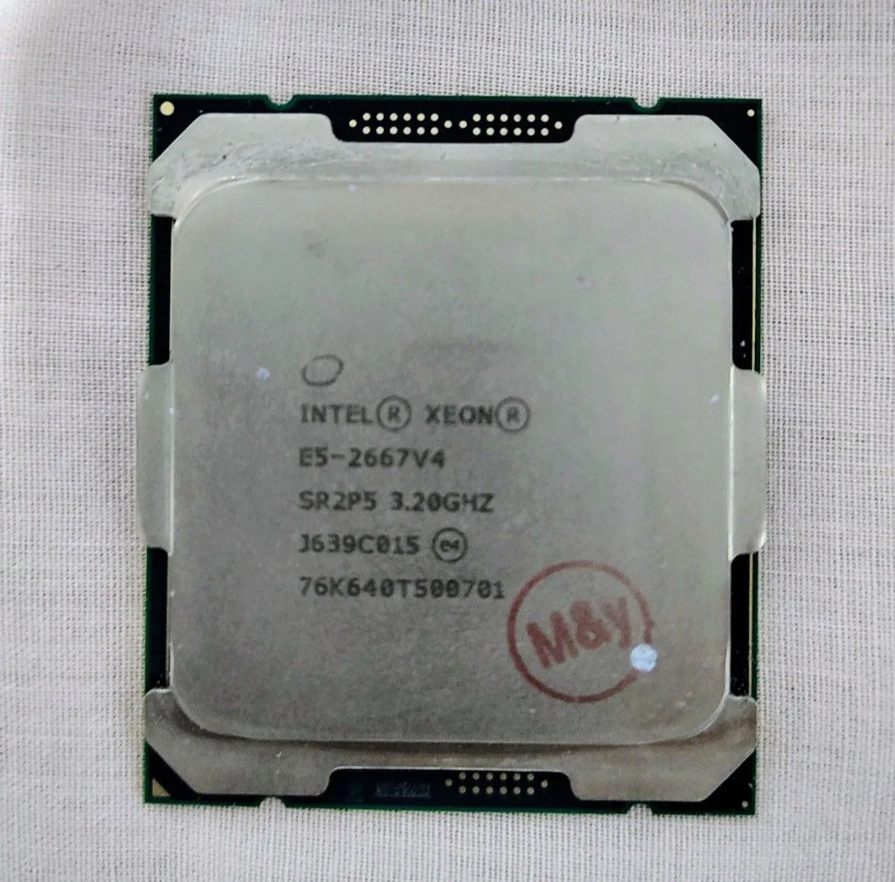 Xeon 2667v4