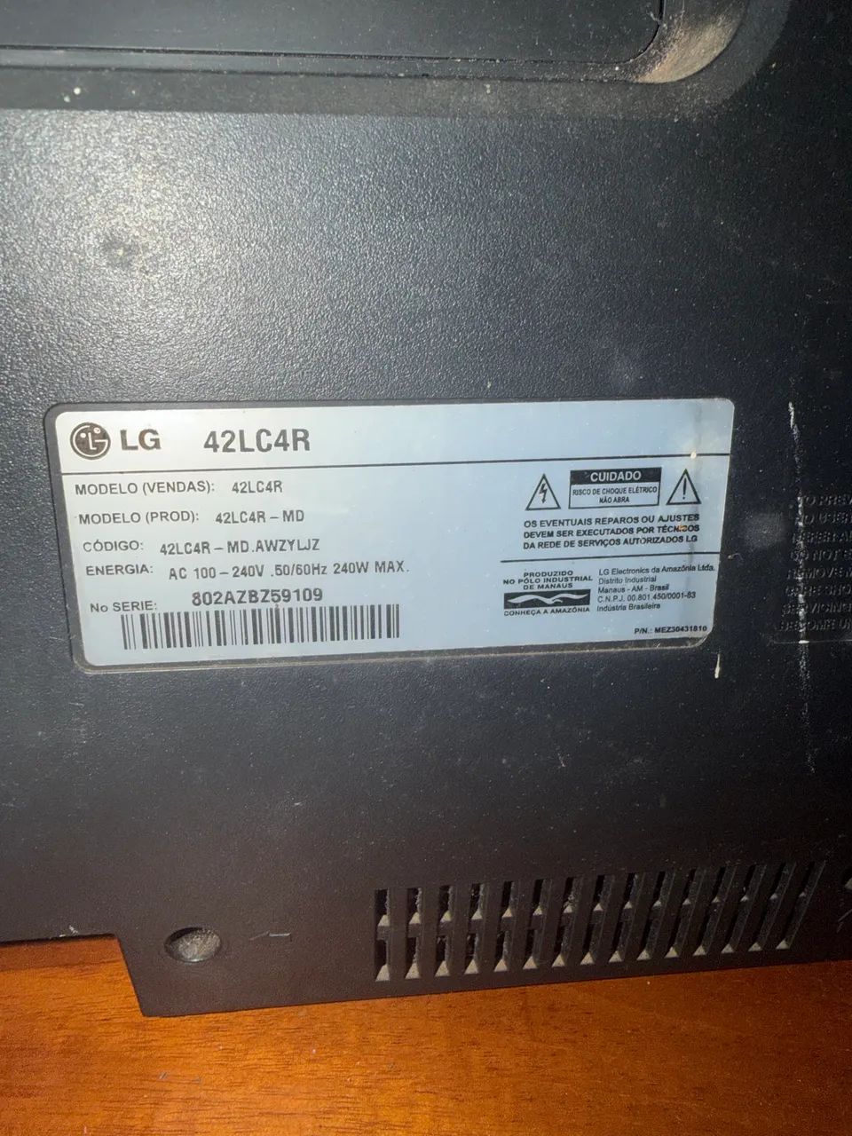 TV LG 42 polegadas, modelo 42LC4R - Foto 3