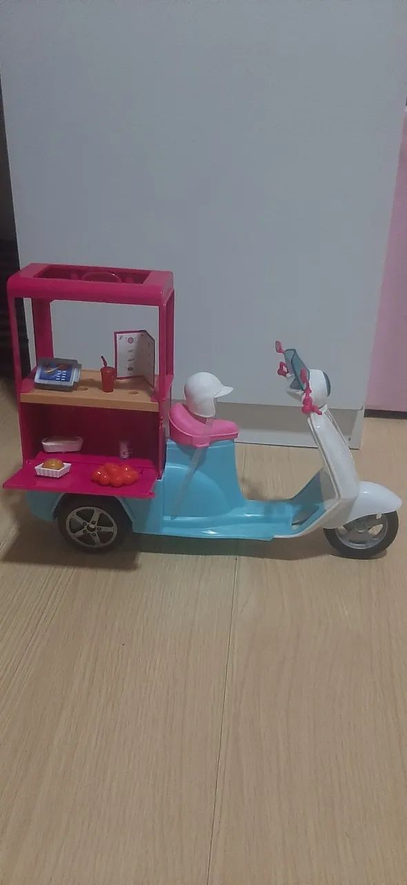 Scooter Barbie Cozinhando e Criando - Foto 2