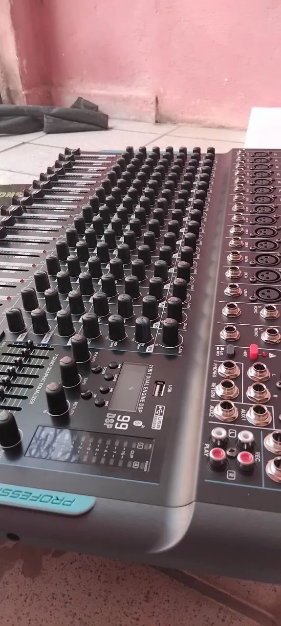 Mesa de som nova 16 canais - Foto 4