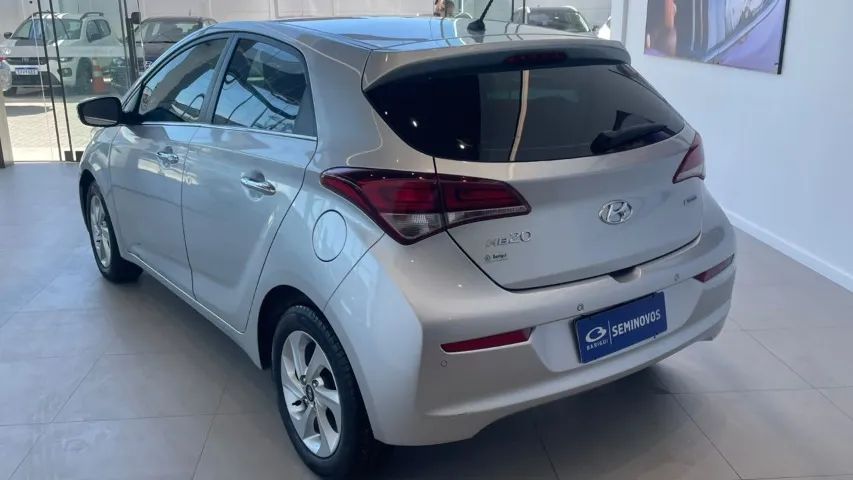 Hyundai HB20 Premium 1.6 Flex 16V Aut. 2017 - Foto 4