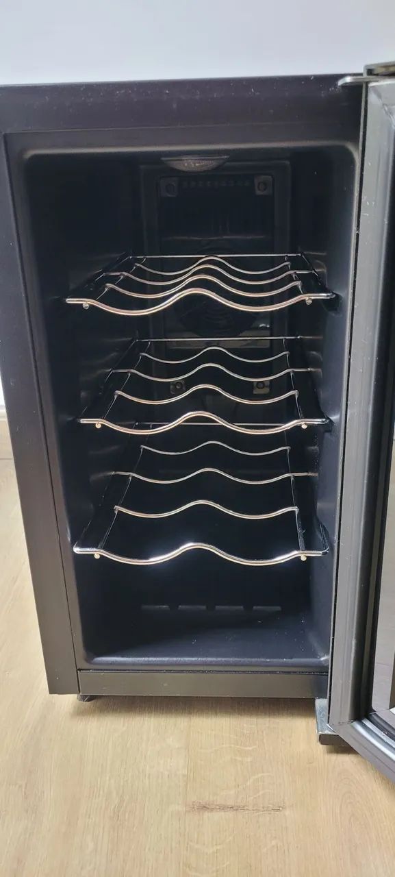 ADEGA CONTINENTAL- COM DEFEITO  - Foto 2