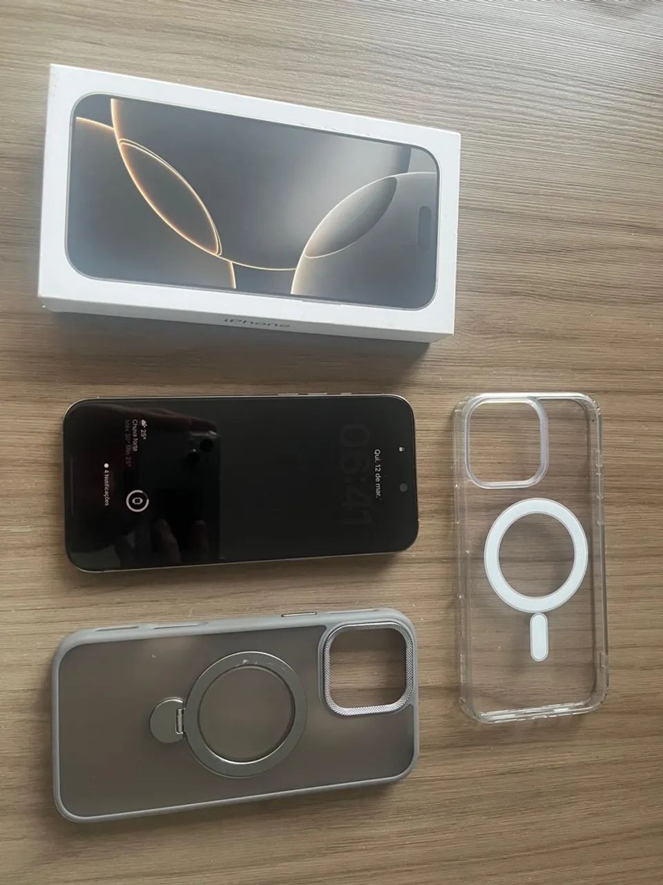 iPhone 16 Pro Max + cases magsafe. Bateria 92% - Foto 2