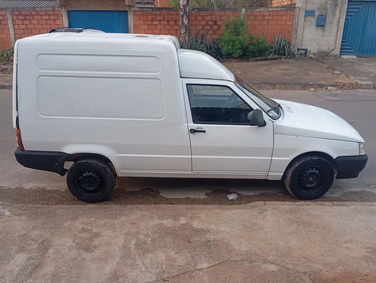 Fiorino 11/12  1.3  Furgão Isolamento  - Foto 4