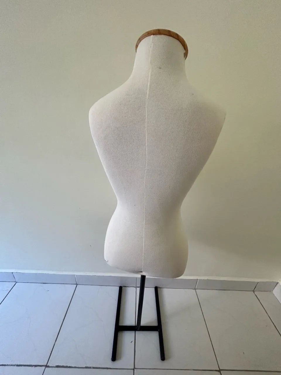 Manequim de busto aveludado - Foto 2