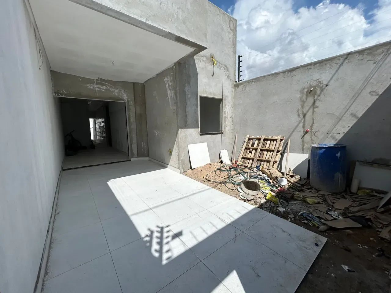 Casas à venda  Parque Massangano