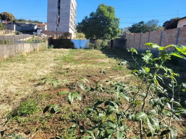 Terreno a 120m do Hospital da Unimed - Foto 2