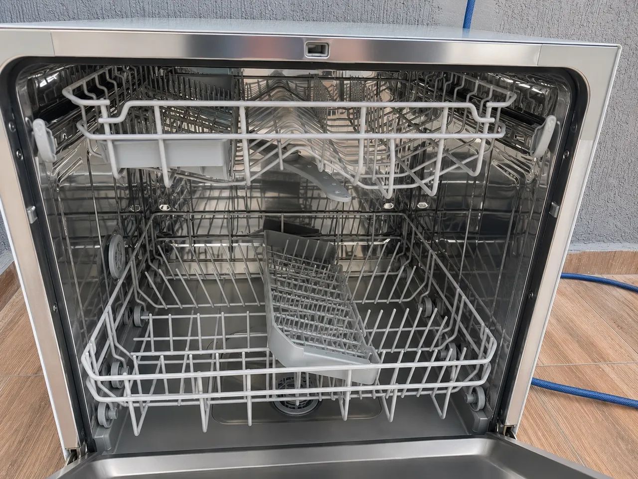 Lava louça Midea 8 funções 