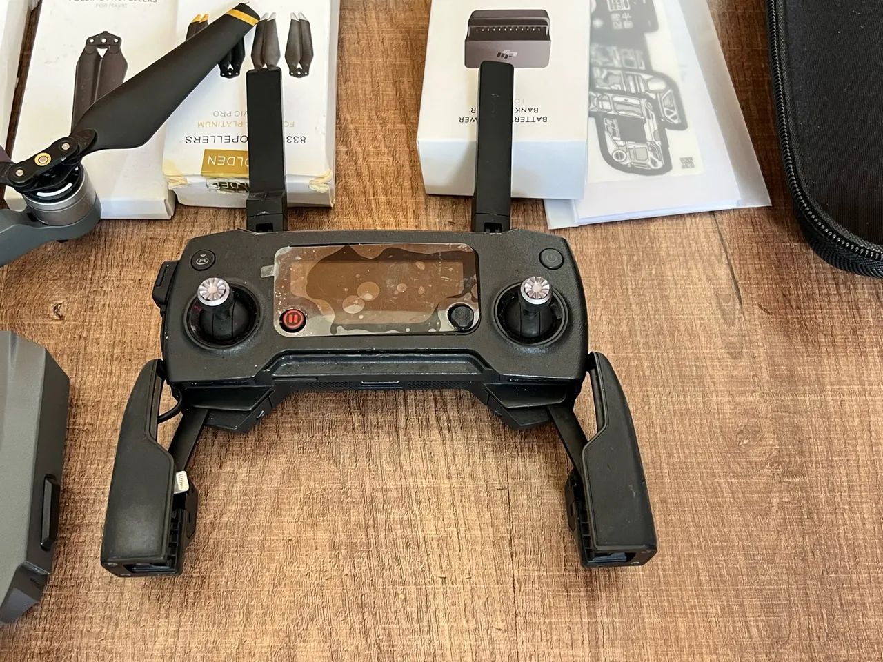 Drone DJI MAVIC PRO FLY MORE - retirada peças  - Foto 5
