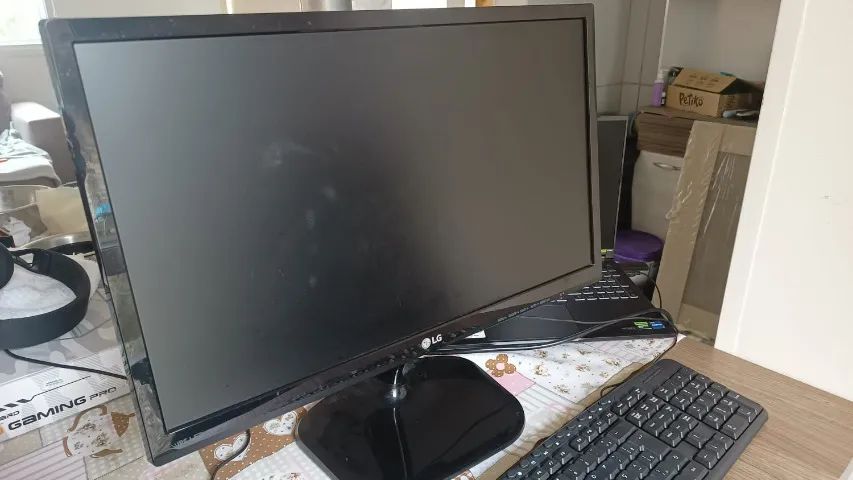 Monitores LG LED IPS 24 polegadas