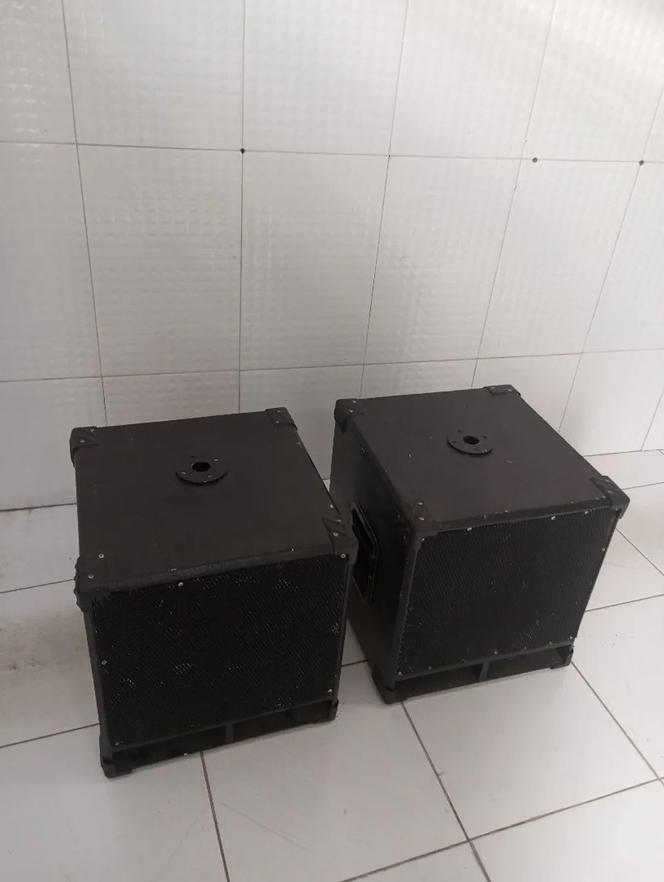 Par de sub de 15 polegadas 600 watts  - Foto 2
