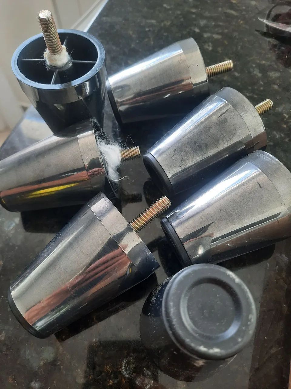 Kit 6 Pés para camas e armários  - Foto 4