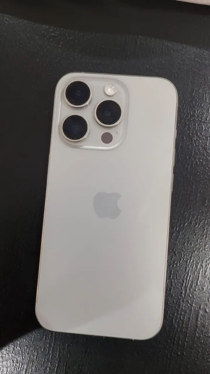 iPhone 15 PRO - Foto 4