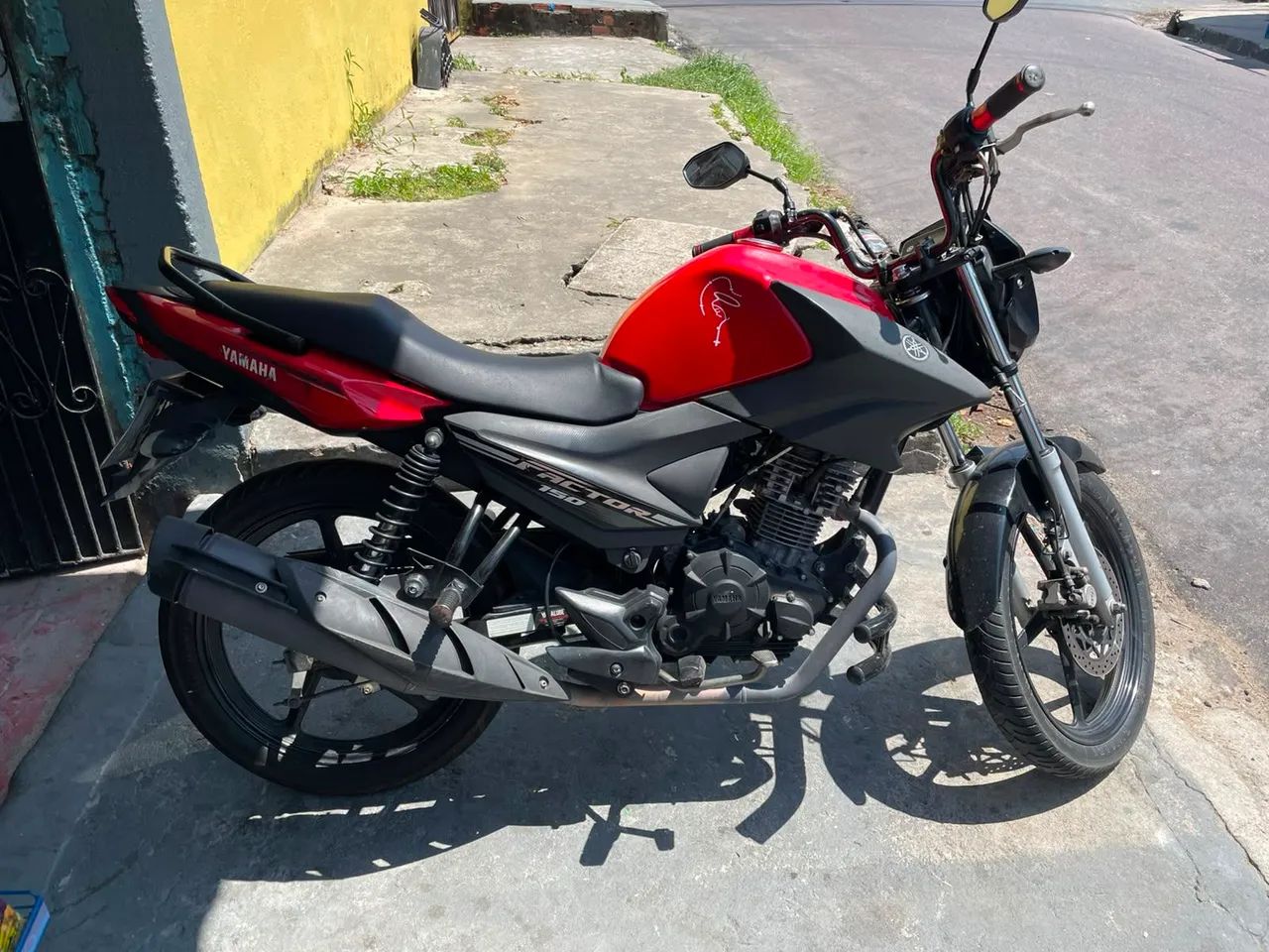 Yamaha 150 factor  - Foto 2