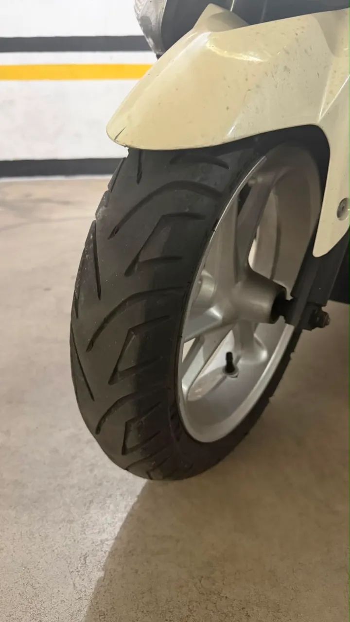 Yamaha NMAX 160 - 2016/2017 - Foto 5