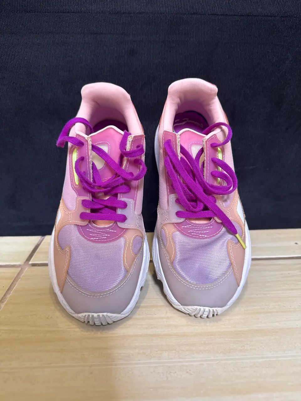 Tênis Adidas Falcon W rosa 34 - Foto 2