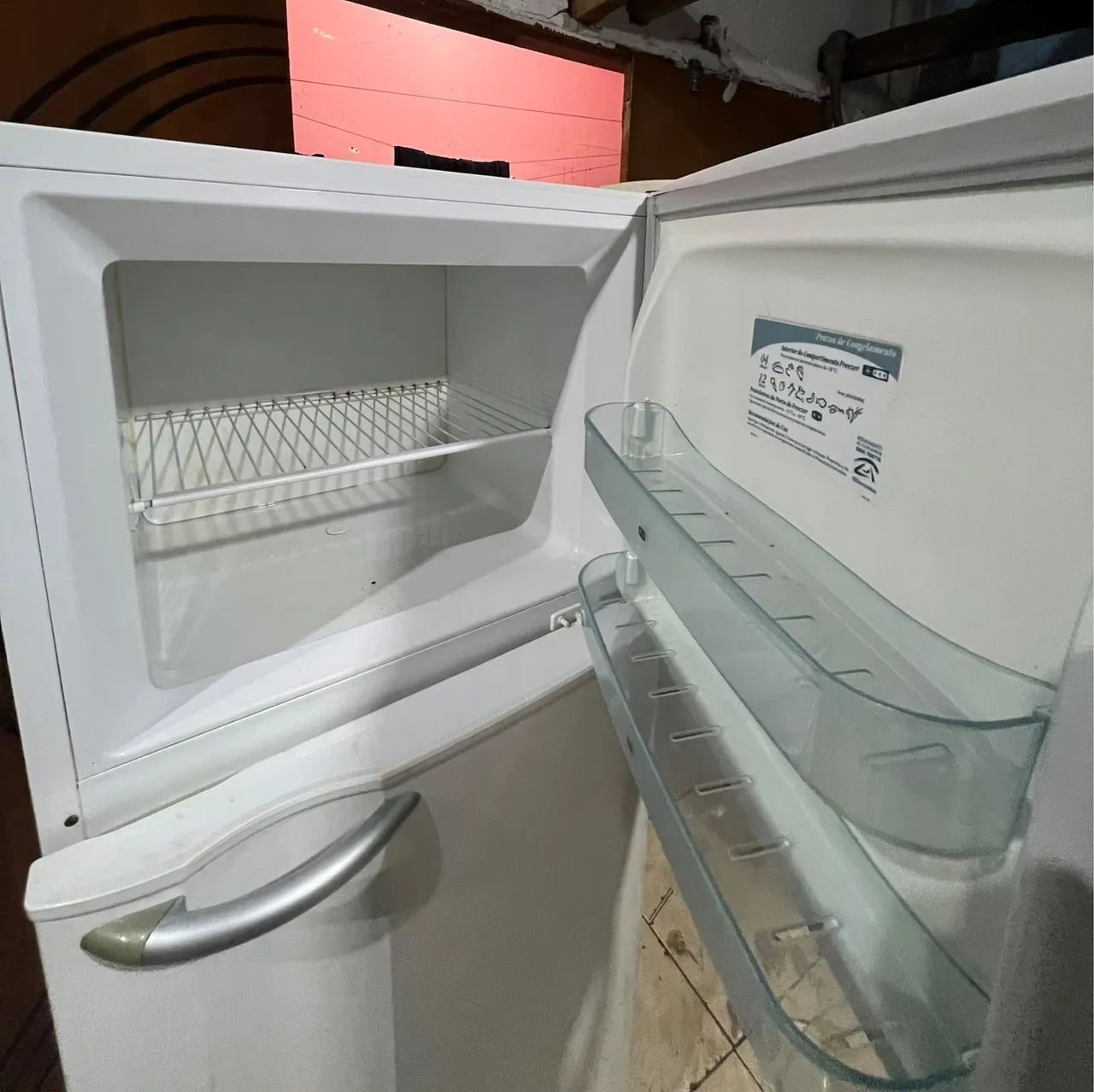 Geladeira Electrolux Biplex 340L voltagem 127vw Zerada  - Foto 2