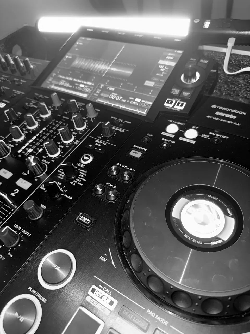 Aluguel Controladora XDJ RX3 R$600 - Foto 5