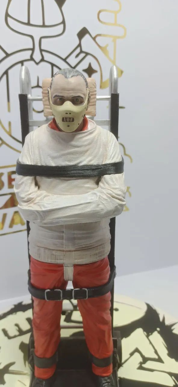  Hannibal Lecter ( com 36cm ) escala 1/6. - Foto 4