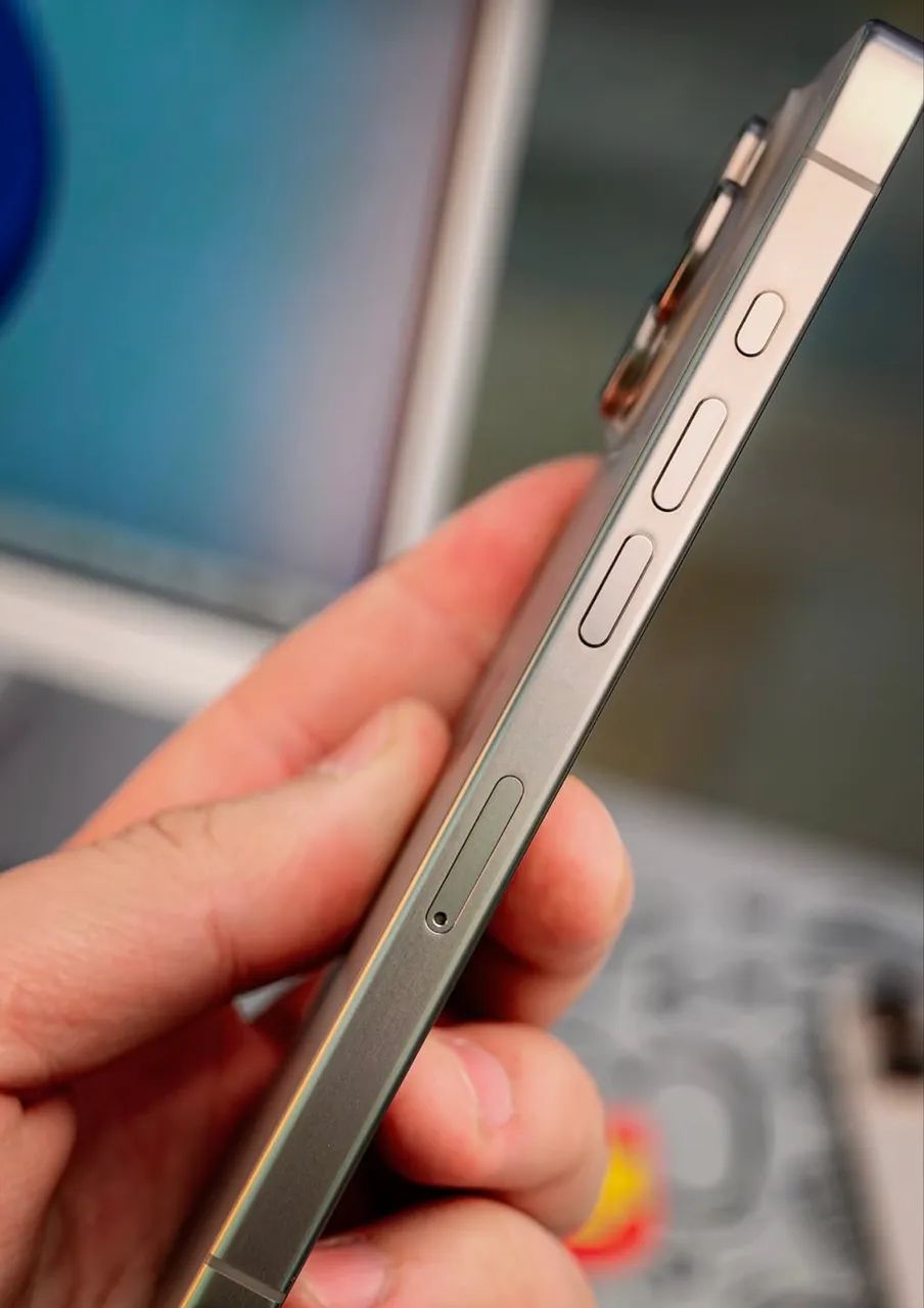 iPhone 15 pro natural 128GB - Foto 5