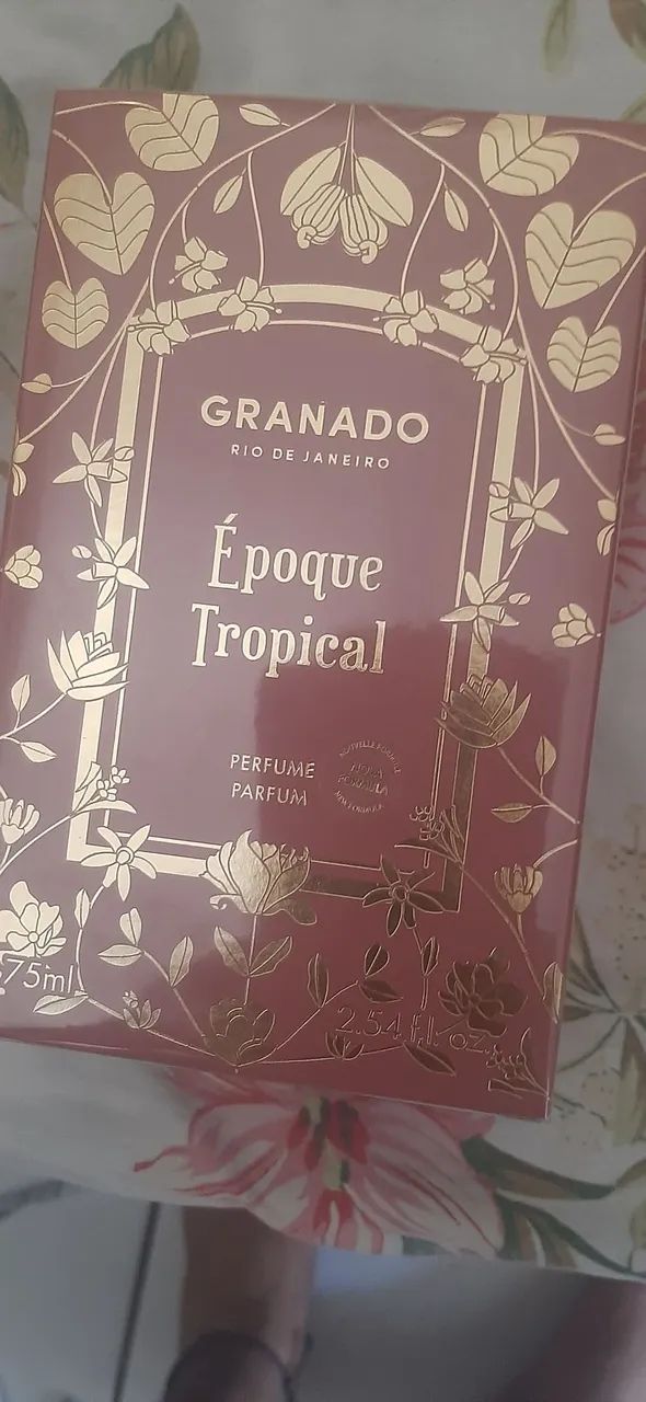 Perfume epoque tropical