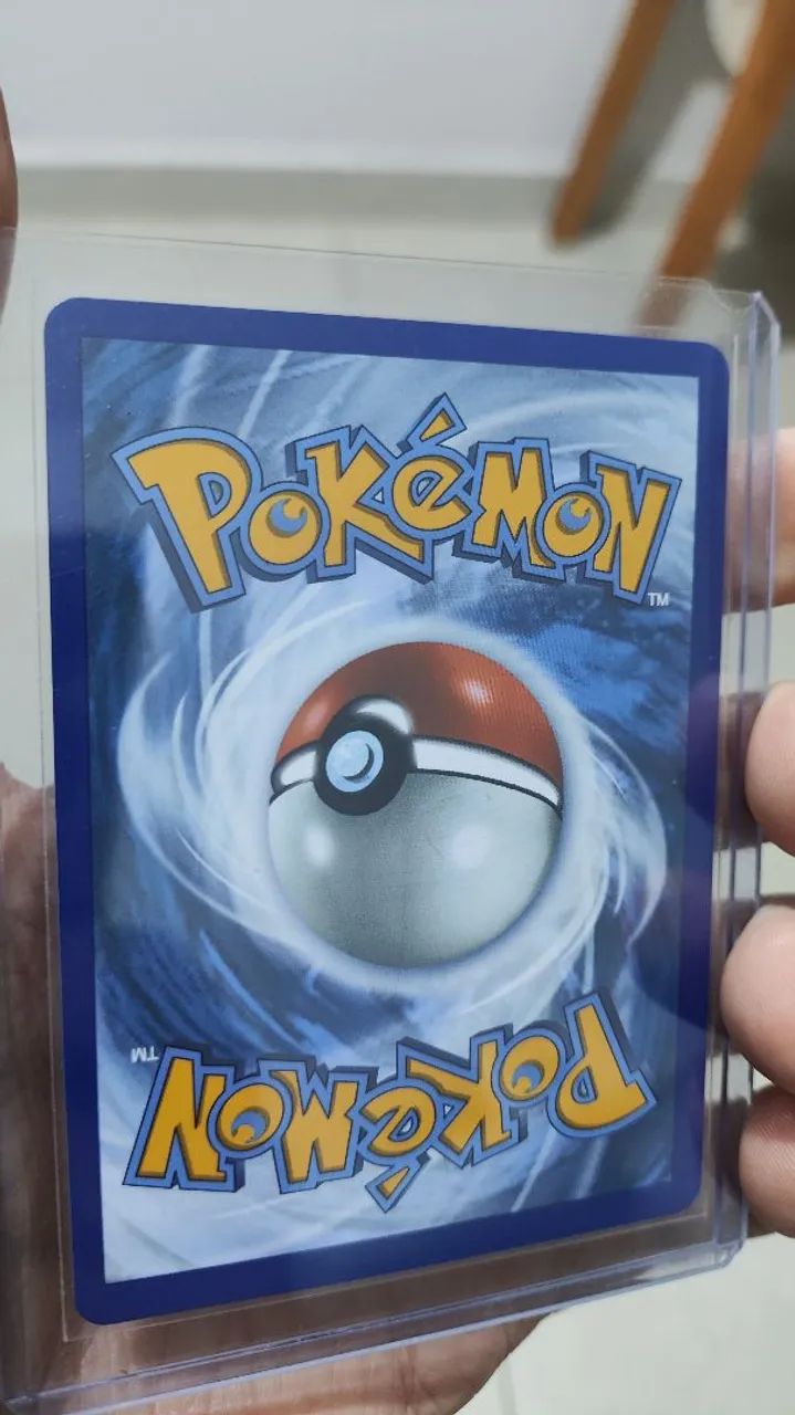 Charizard - Carta Pokémon 30 Anos  - Foto 4