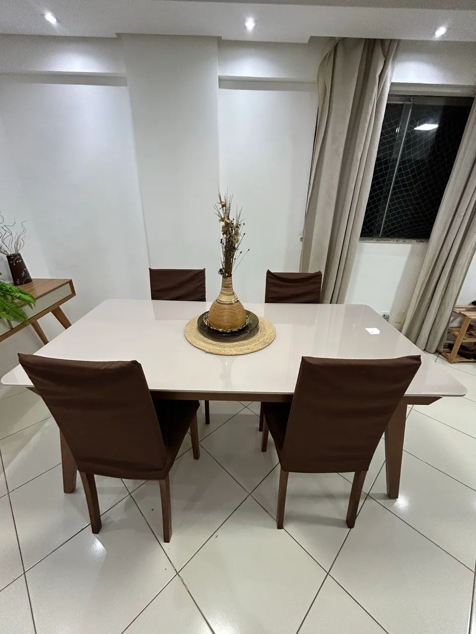 Mesa de 6 lugares  - Foto 5