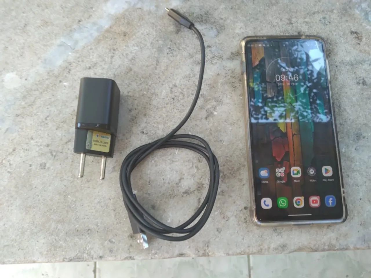 Moto Edge 20 pro  - Foto 4