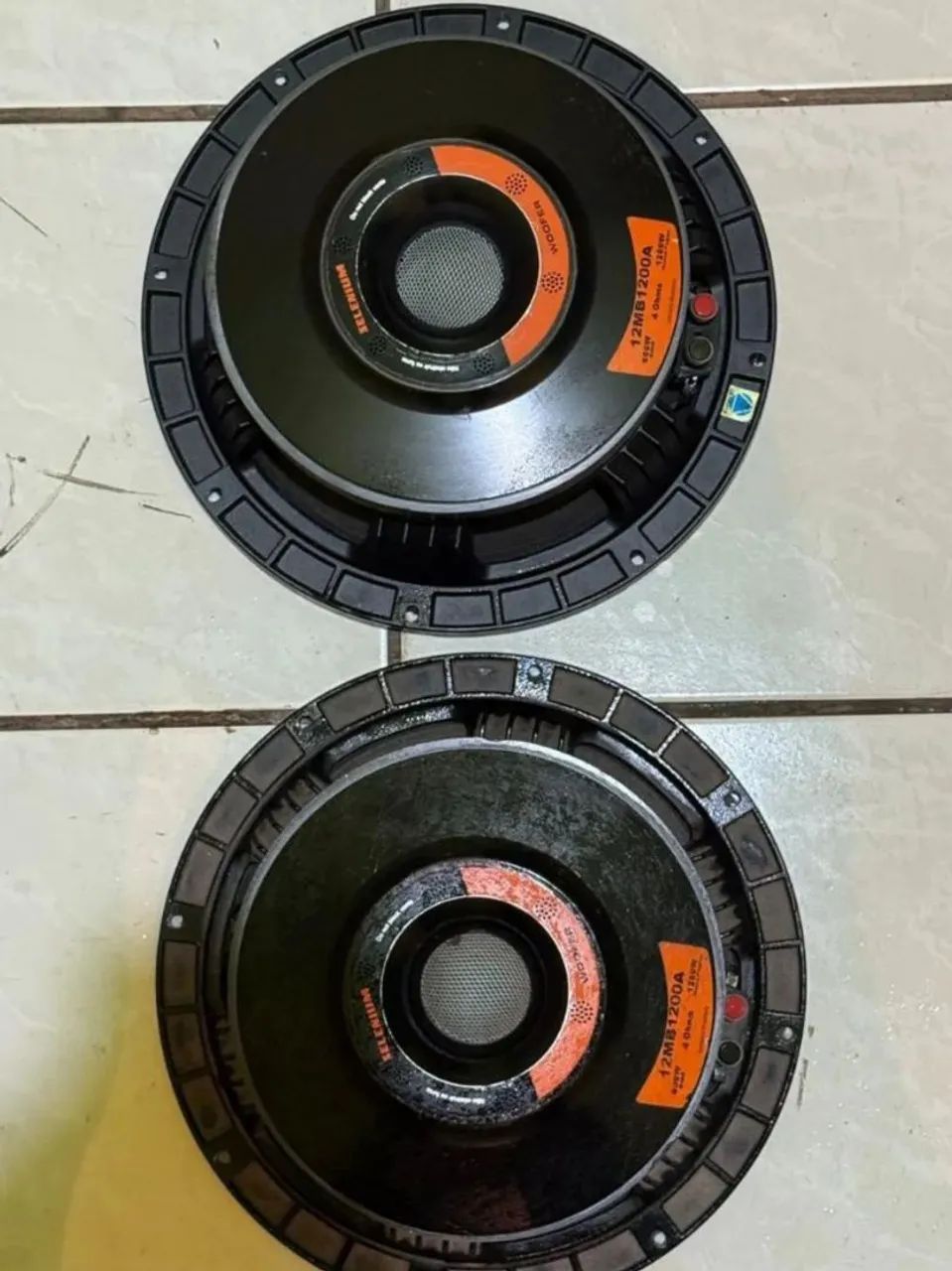 Vendo ou troco em alto falante de 6 polegadas  - Foto 2