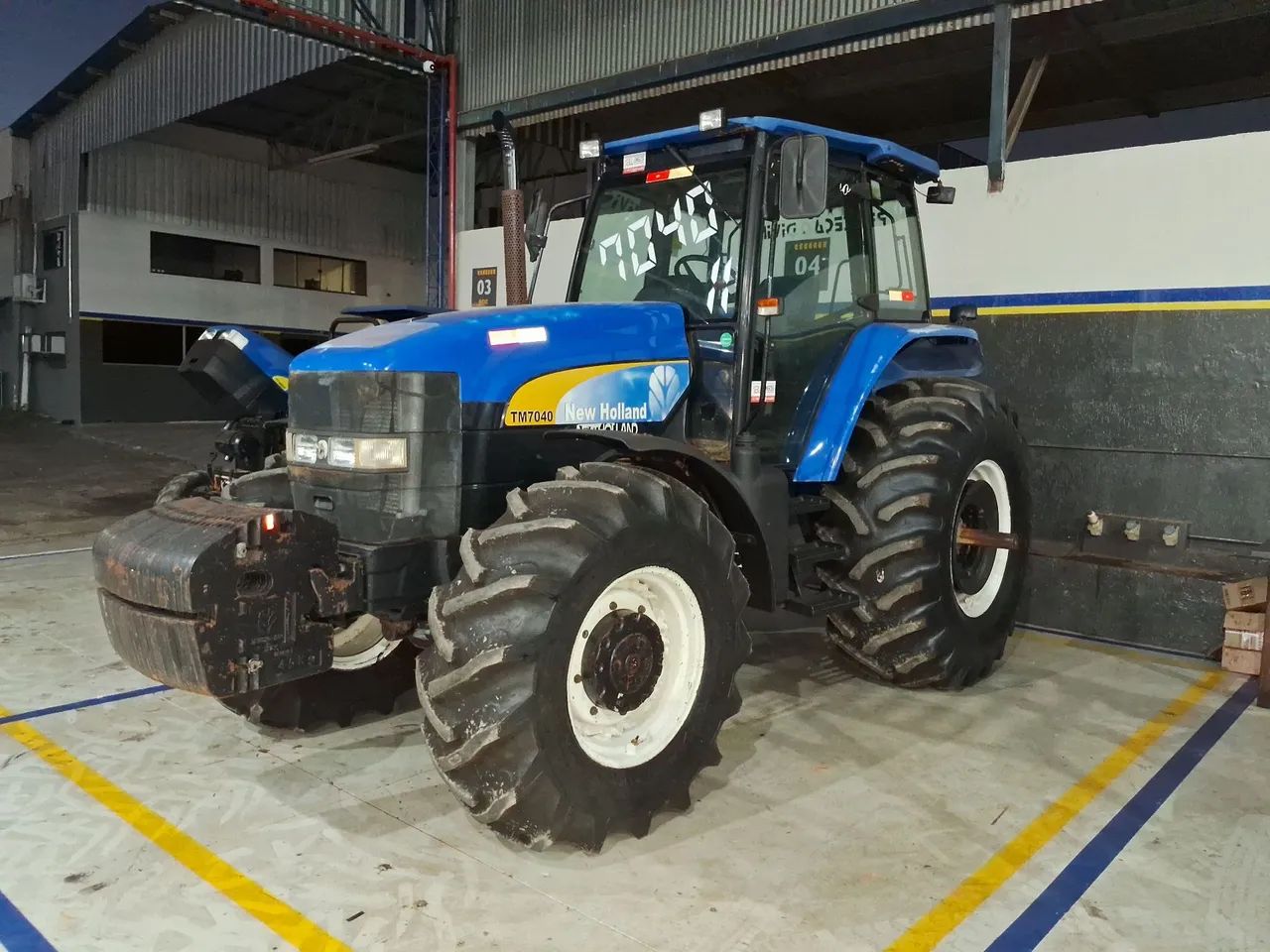 TRATOR TM7040  - Foto 2