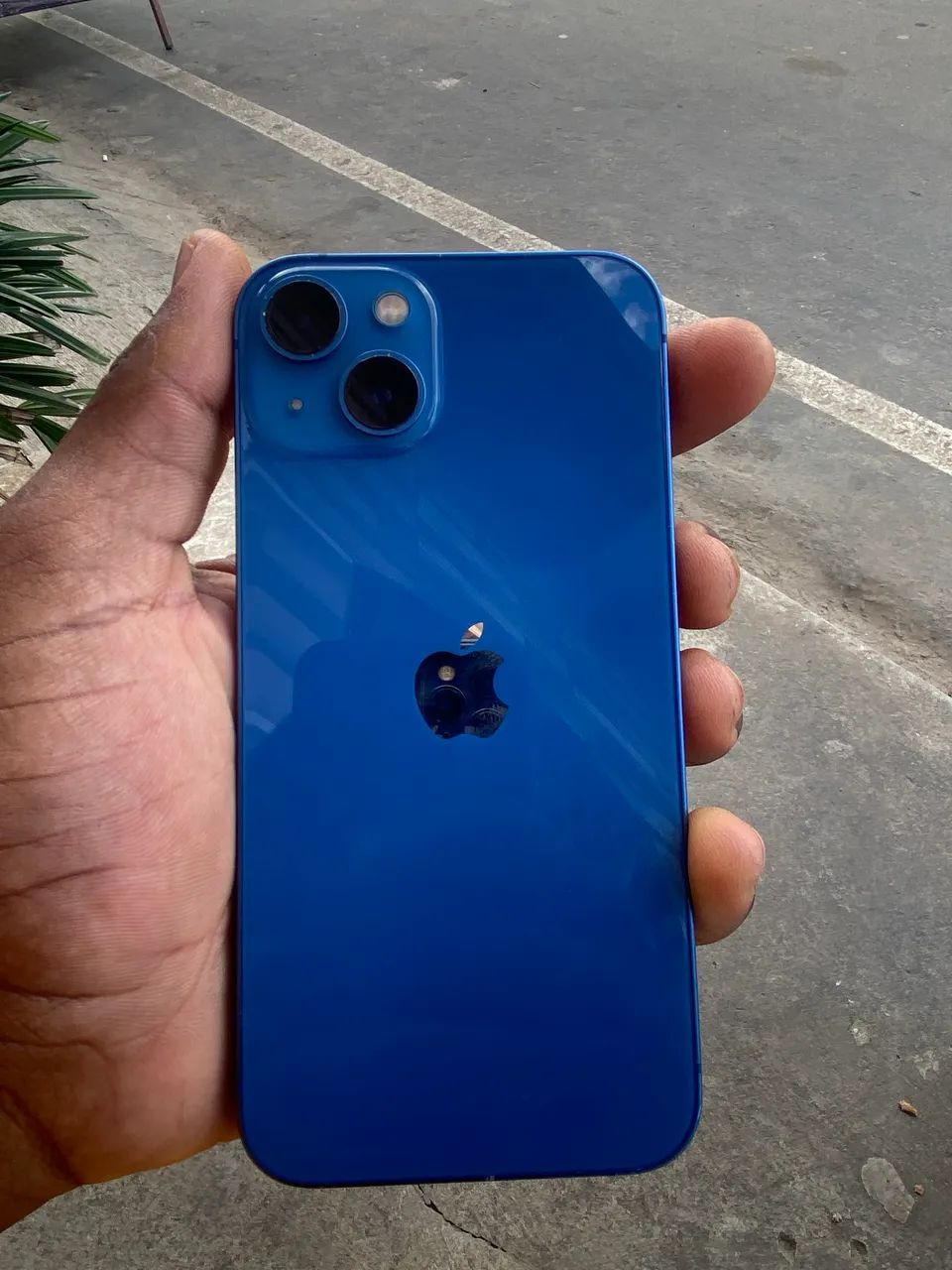 iPhone 13 